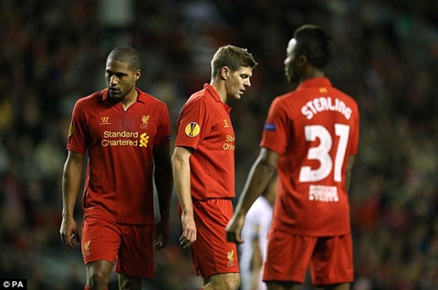 Liverpool thua ngược, Newcastle đại thắng