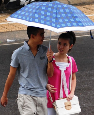 Cây dù yêu thương!...