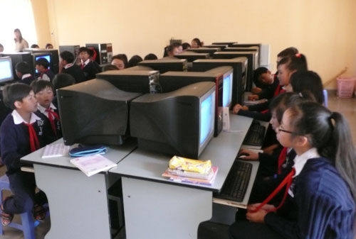 Thư viện điện tử và việc xây dựng thư viện điện tử ở Lâm Đồng