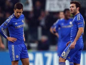 Chelsea thảm bại, Barca và Bayern giành vé đi tiếp