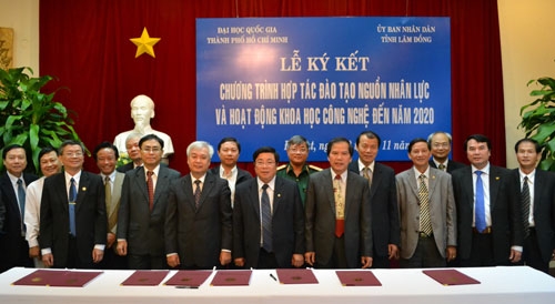 Chụp hình lưu niệm
