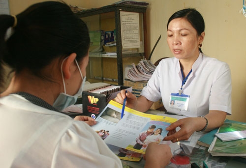 Chăm lo người có “H”