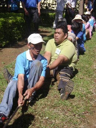 Kéo co ngồi