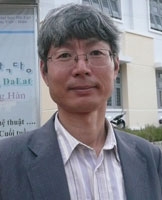 Thầy giáo Ahn Jeong Ho 