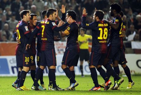 Real Madrid &quot;ngã ngựa&quot;, Barcelona chiến thắng dễ dàng