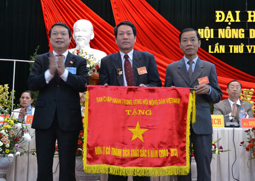 Nêu cao vai trò chủ thể của nông dân trong xây dựng nông thôn mới văn minh, giàu đẹp