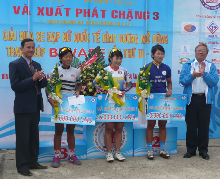 Đua xe đạp nữ quanh hồ Xuân Hương - Đà Lạt