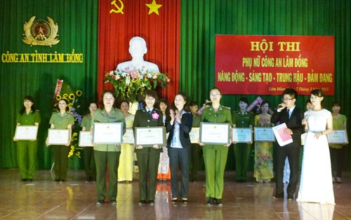 Hội thi Phụ nữ Công an Lâm Đồng năng động, sáng tạo, trung hậu, đảm đang