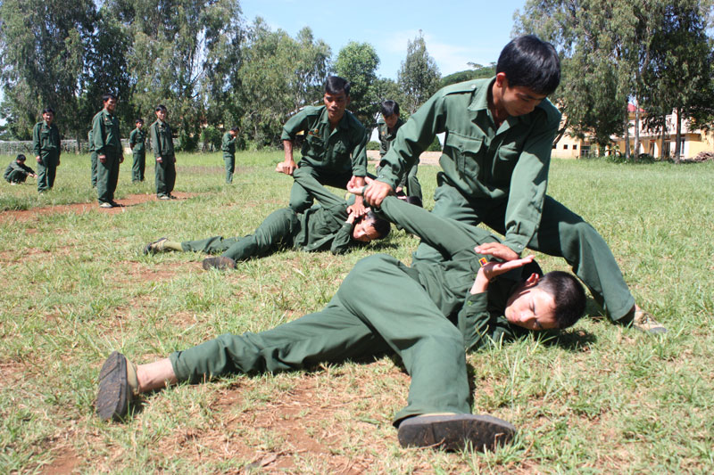 Chỉ đạo chặt chẽ công tác tuyển sinh quân sự