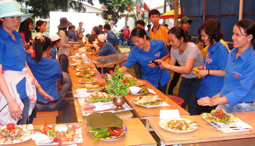 Thi nấu ăn