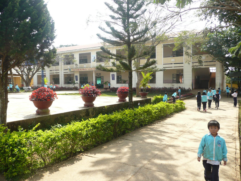 Tiểu học Quảng Lập