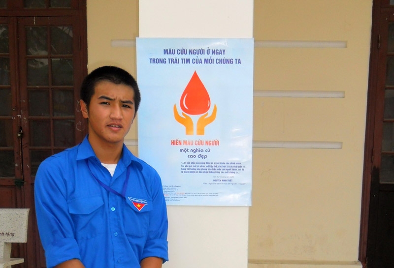 Chàng sinh viên thích làm việc thiện