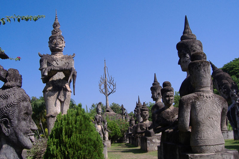 Lào qua ký ức của một thầy giáo
