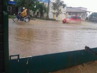 Nỗi niềm khu phố… lụt
