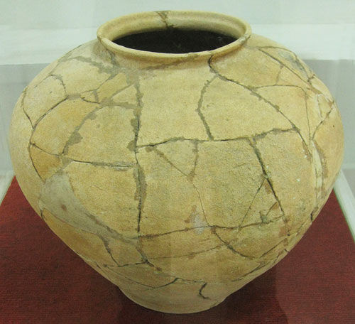 Mộ vò di tích Cát Tiên