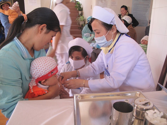 Nỗ lực cải thiện tình trạng dinh dưỡng trẻ em