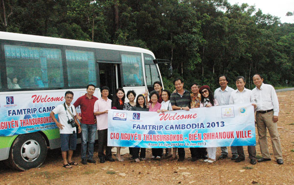 Trên đường lên đỉnh Bokor