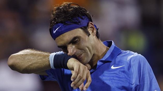 Federer bất ngờ bị loại ở vòng 4 US Open