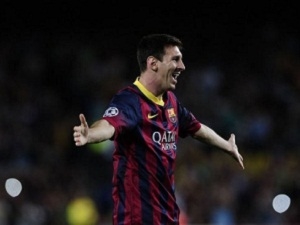 Messi cũng lập hat-trick, á quân Dortmund thất bại