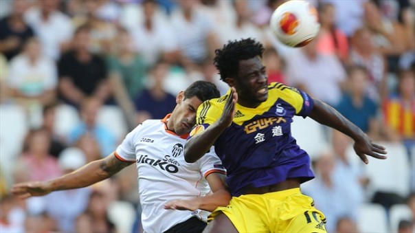 Swansea tỏ ra quá mạnh - Ảnh: Getty
