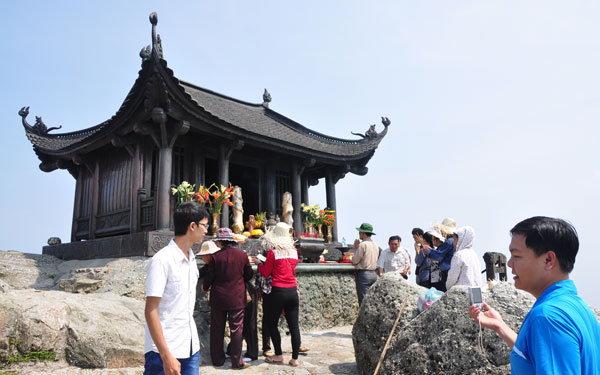 Chùa Đồng trên đỉnh cao trên 1.000 m
