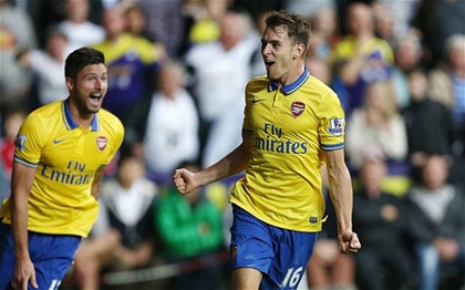  Ramsey (phải) đang đạt phong độ rất cao trong màu áo Arsenal