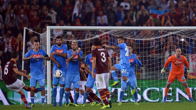 Roma vẫn toàn thắng từ đầu mùa