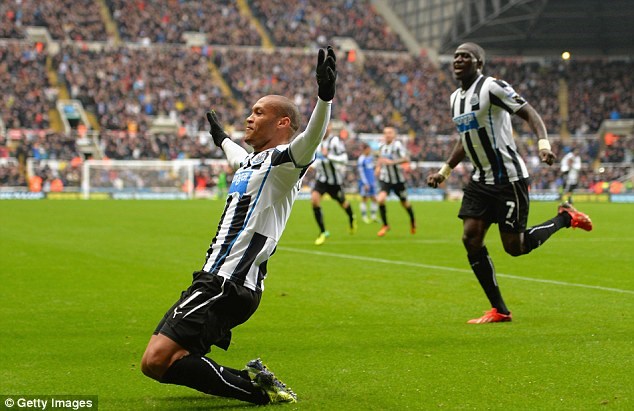 Bộ đôi người Pháp giúp Newcastle đánh bại Chelsea