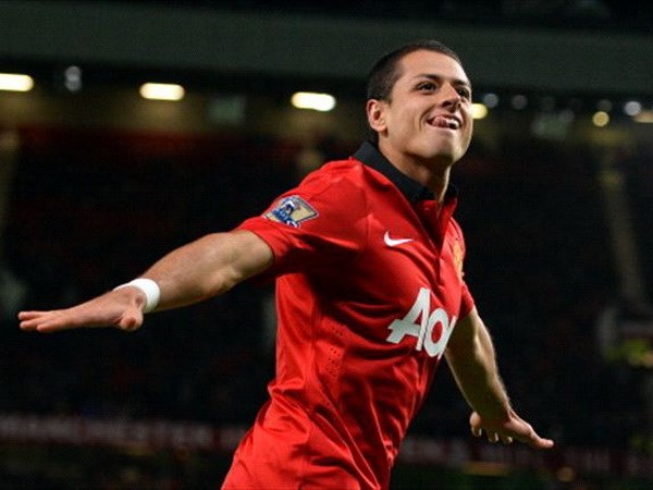 Chicharito có thể sẽ tiếp tục gắn bó lâu dài với M.U. (Nguồn: Getty)