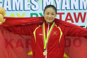Liên tiếp giành vàng, Việt Nam áp sát ngôi đầu SEA Games
