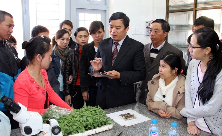Cơ sở giống Lâm Đồng tập huấn khoa học hiện đại