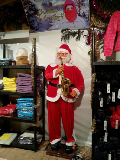 Không thể thiếu ông già Noel