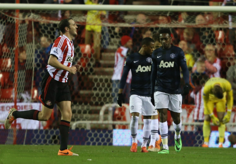 Hạ Man Utd, Sunderland thẳng tiến vào chung kết League Cup