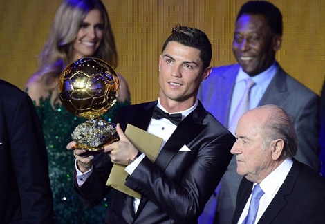 Cris Ronaldo đã sở hữu danh hiệu QBV thứ 2 trong sự nghiệp