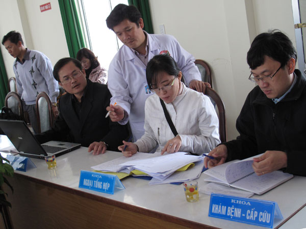 Tích cực tìm kiếm nguyên nhân ca tử vong do tiêm Quinvaxem