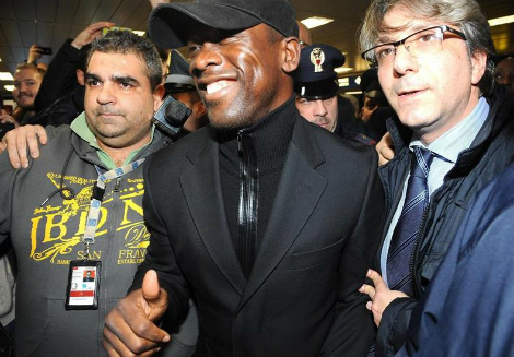 AC Milan chính thức ra mắt HLV mới thay Allegri