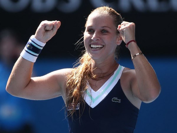 Thắng sốc Radwanska, Cibulkova đối đầu Li Na ở chung kết