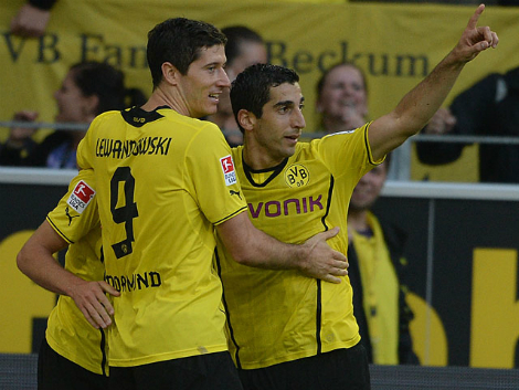 Dortmund sẽ đối mặt với thách thức lớn ở Petrovski