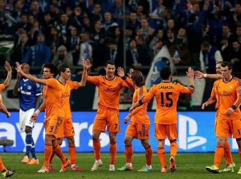 Thắng đậm Schalke 04, Rfeal cầm chắc vé đi tiếp