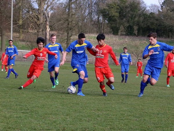 Tuyển U19 Việt Nam hòa đáng tiếc trước U19 Wimbledon