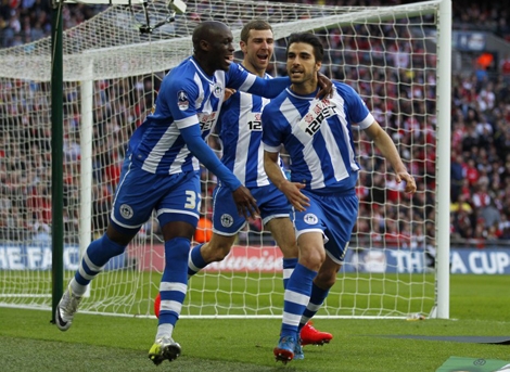 Đấu súng hạ Wigan, Arsenal vào chung kết FA Cup