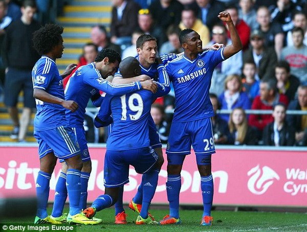 Kết quả 14/4: Chelsea thắng nhọc, PSG đứt mạch bất bại