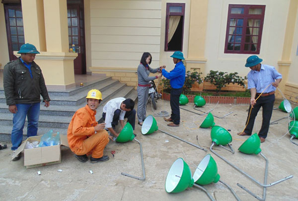 "Thắp sáng đường quê" xã Đạ Nhim