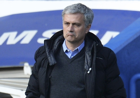Thầy trò Mourinho tự đẩy mình vào thế khó trong cuộc đua vô địch