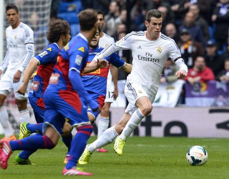 Real Madrid 'trà đạp' đối thủ mong dần lên đỉnh