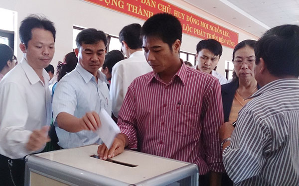 Bảo Lộc: Vận động ủng hộ &quot;Quỹ vì Trường Sa&quot;
