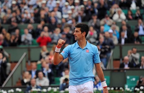 Djokovic, Federer dễ dàng vào vòng 3 Roland Garros