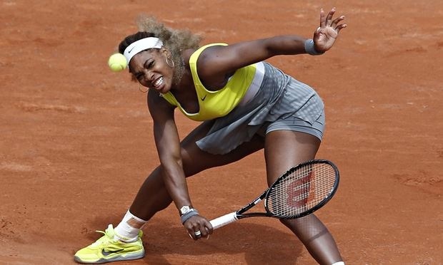 Roland Garros chứng kiến cú sốc lớn từ chị em nhà Williams