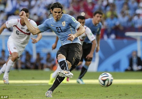 Không Suarez, Uruguay thua sốc trận ra quân