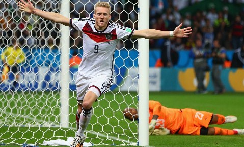 Schurrle giúp Đức khai thông thế bế tắc trận đấu